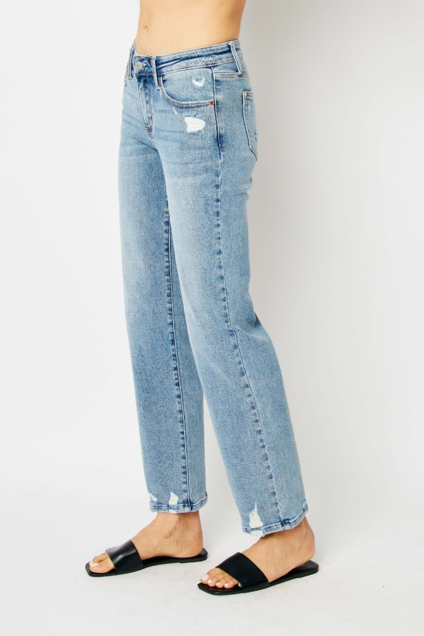 Judy Blue The Eva Mid Rise Medium Wash Straight Jeans with Destroy Detail