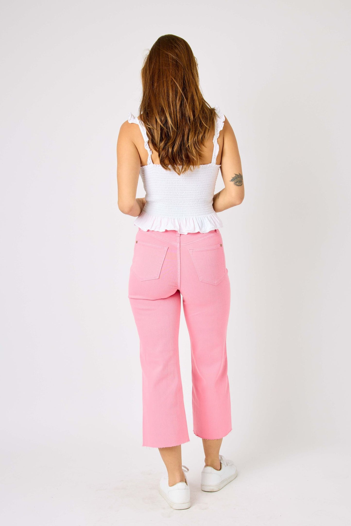 Judy Blue The M’Lynn Wide Leg Pant in Pink