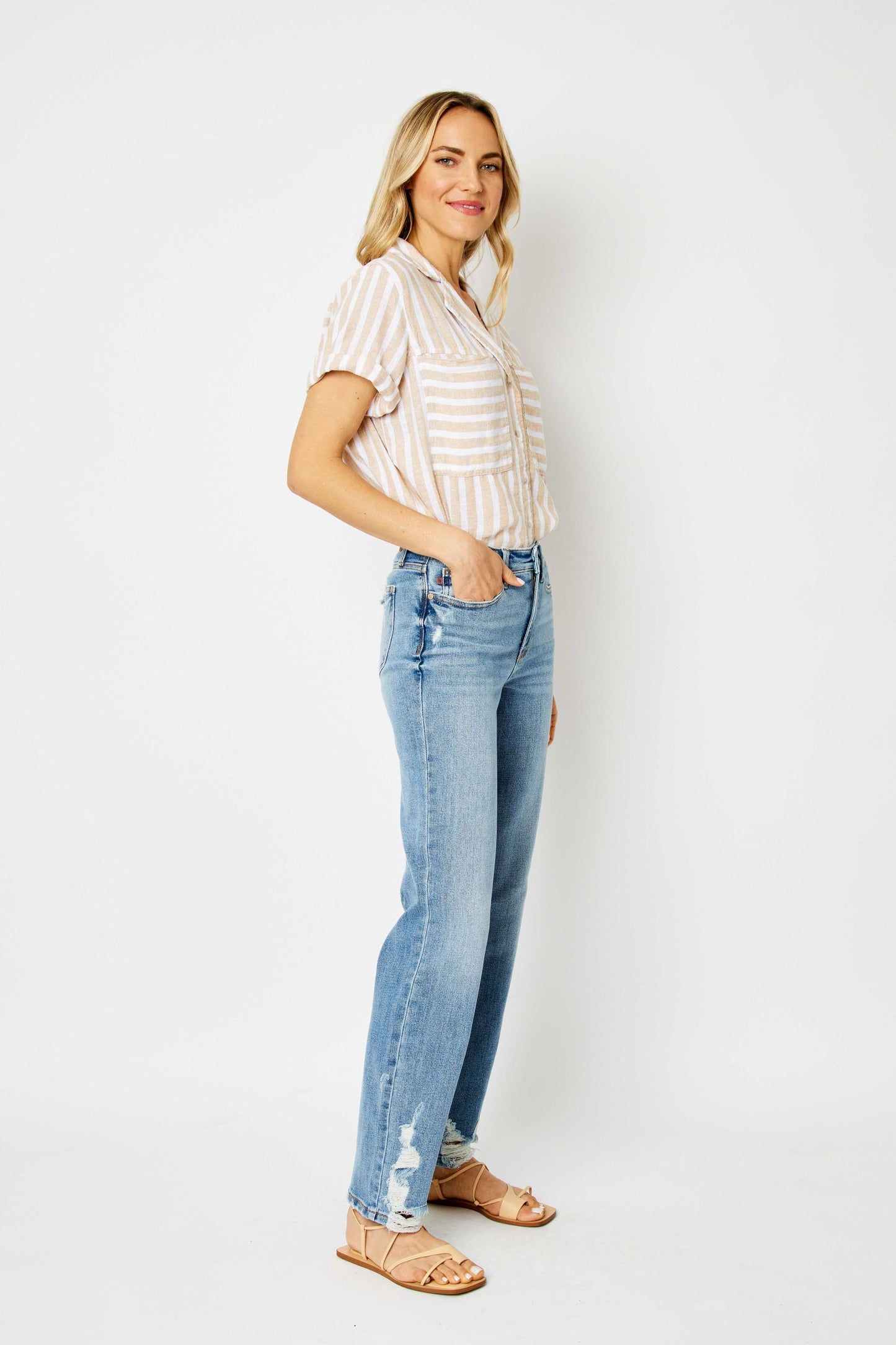 Judy Blue The Heidi Medium Wash Straight Jeans with Destroy Detail