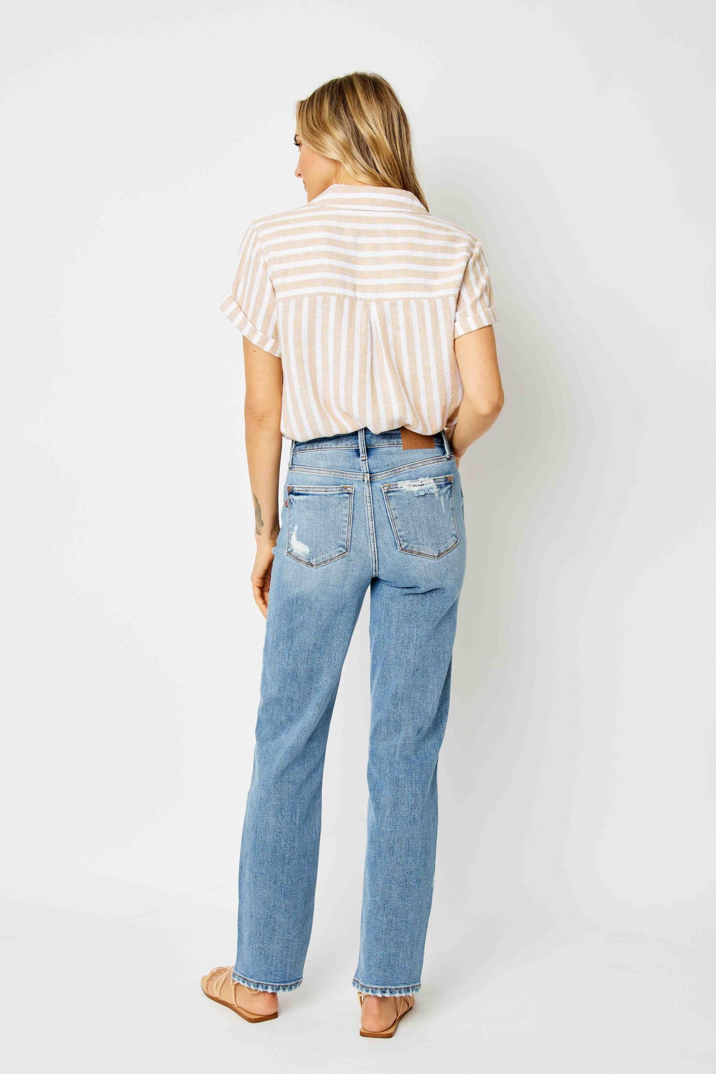 Judy Blue The Heidi Medium Wash Straight Jeans with Destroy Detail