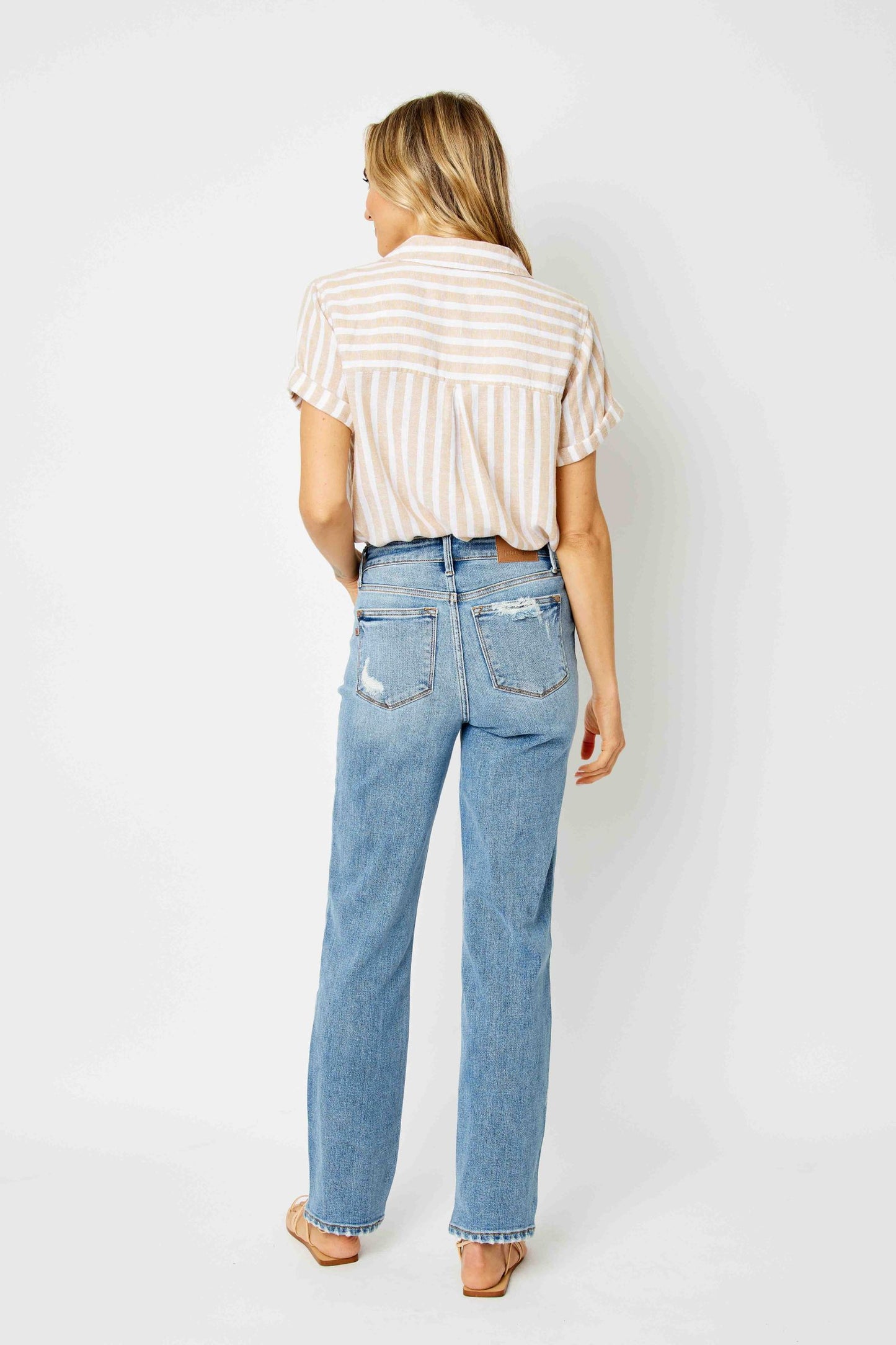 Judy Blue The Heidi Medium Wash Straight Jeans with Destroy Detail