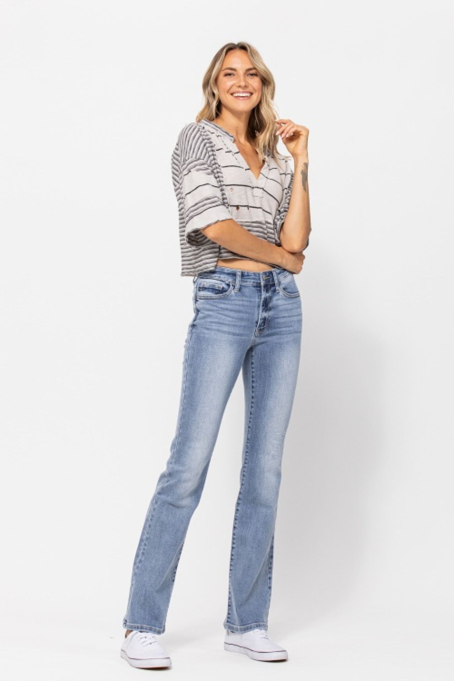 Judy Blue Mid-Rise Non-Distressed Bootcut Jeans