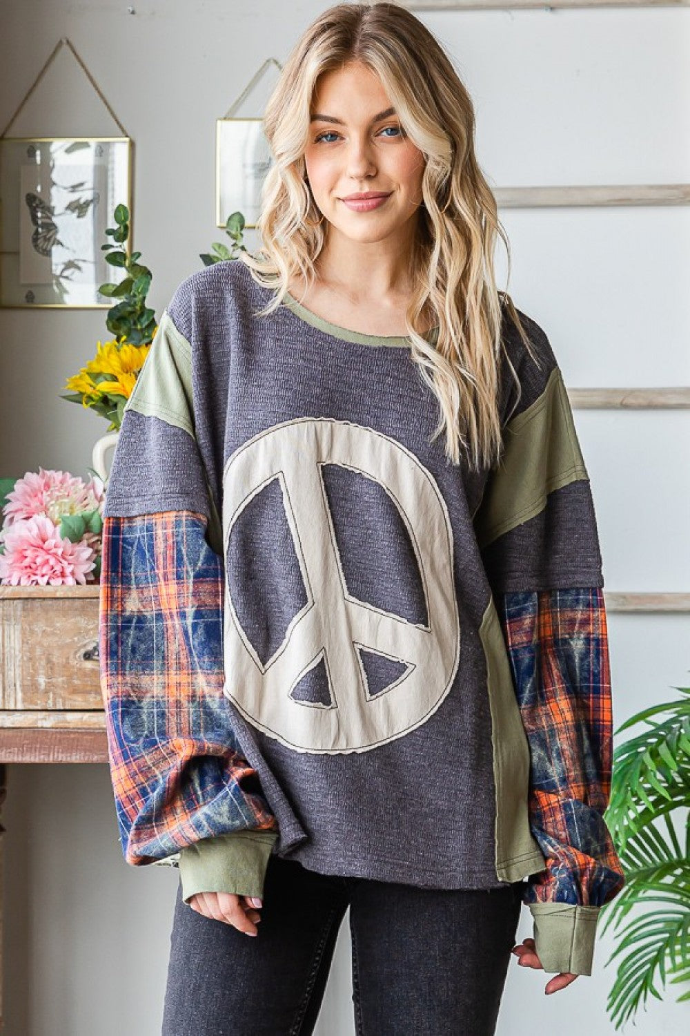 Peace Applique Plaid Sleeve Pullover